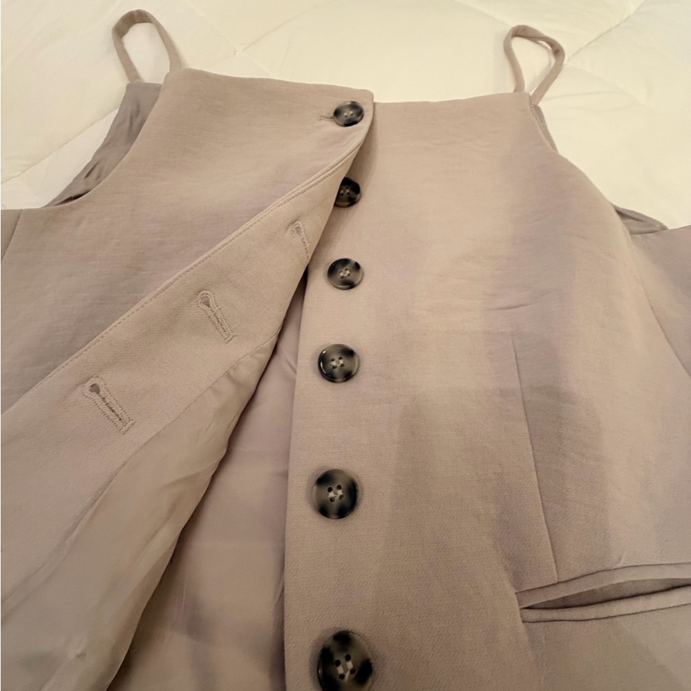 Christian Lacroix Light Taupe Lined Garment - Picture 3 of 6